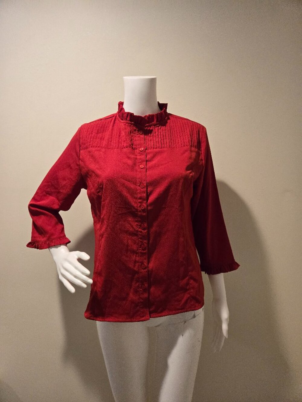NWT Marie Claire Pintuck Blouse Red M